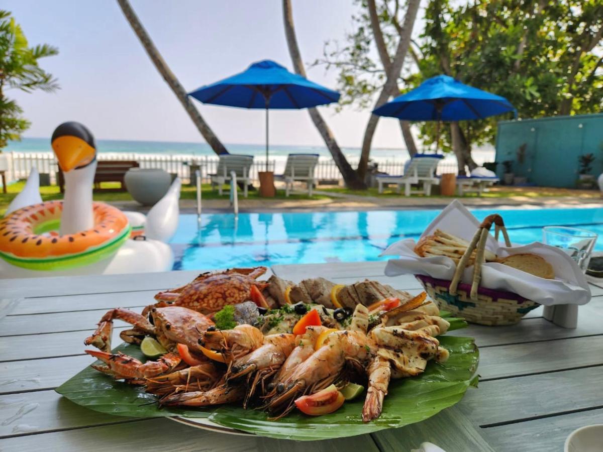 Smeralda Beach Hotel Dikwella Luaran gambar