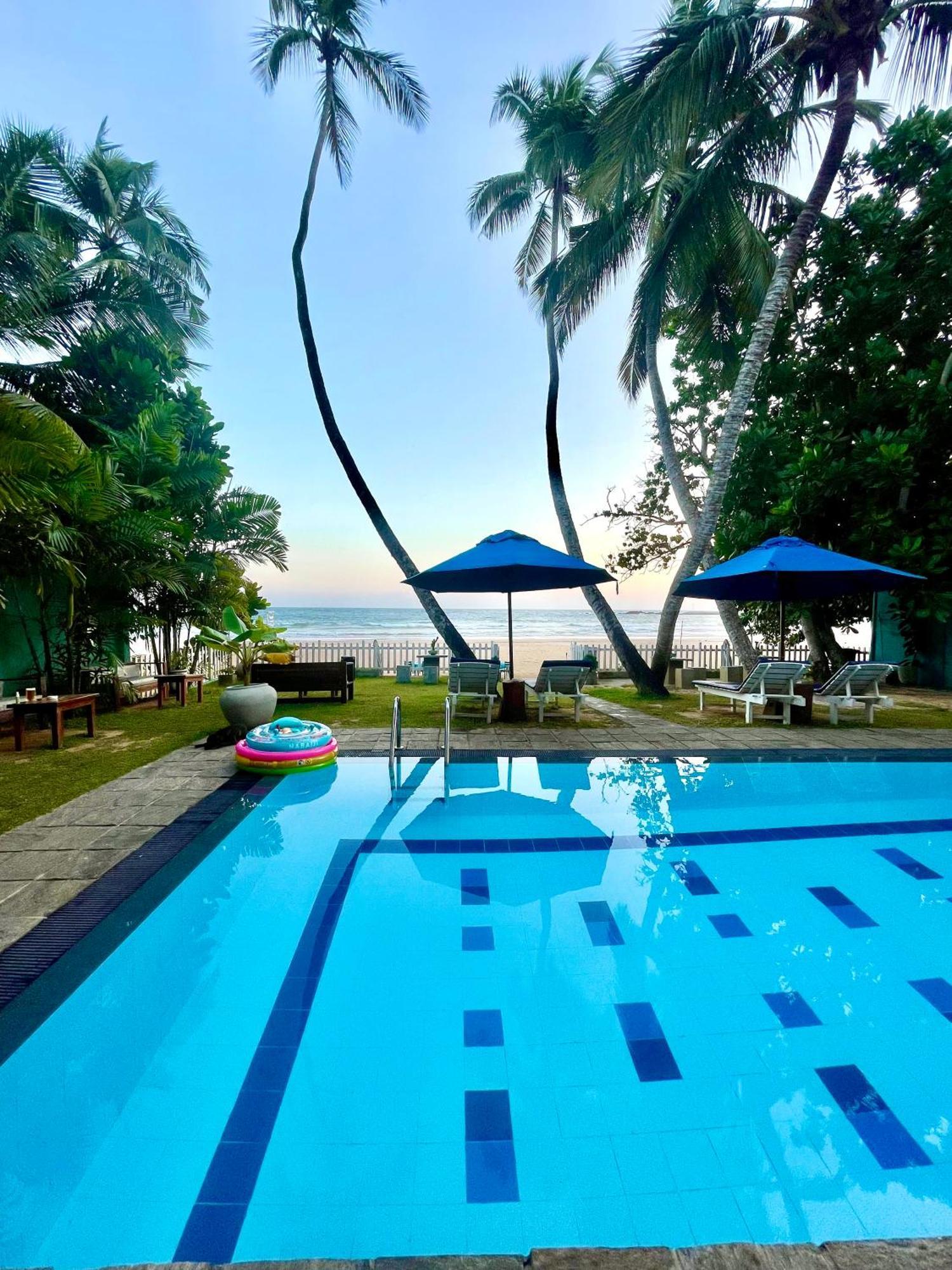 Smeralda Beach Hotel Dikwella Luaran gambar
